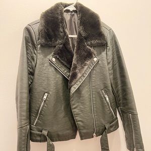 dark green fur collar coat